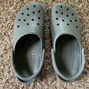 Gray Crocs unisex